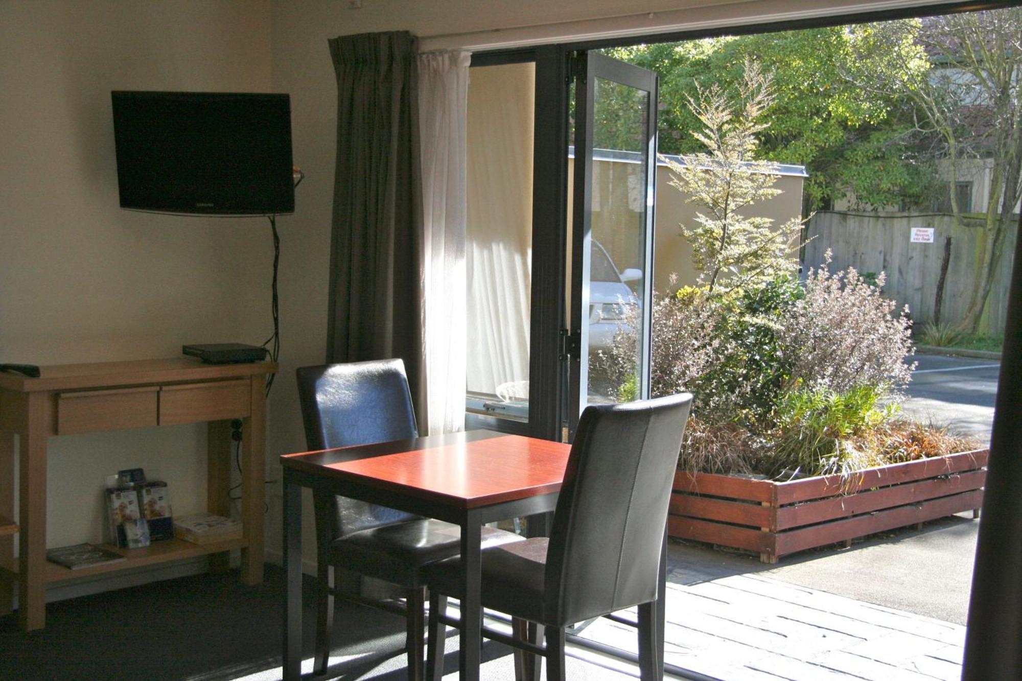 Sherborne Motor Lodge Christchurch Buitenkant foto