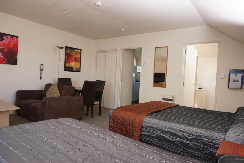 Sherborne Motor Lodge Christchurch Buitenkant foto