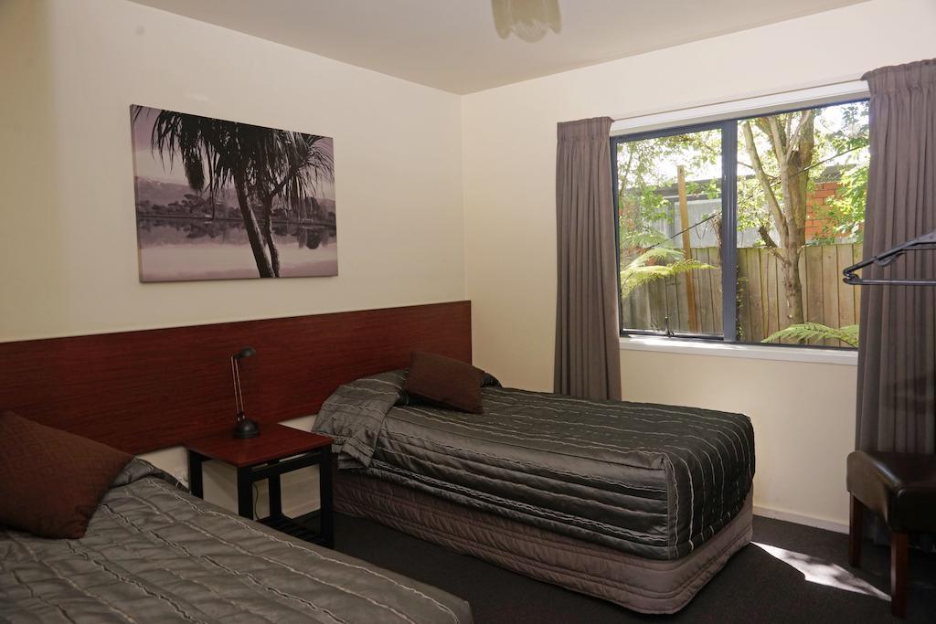 Sherborne Motor Lodge Christchurch Buitenkant foto