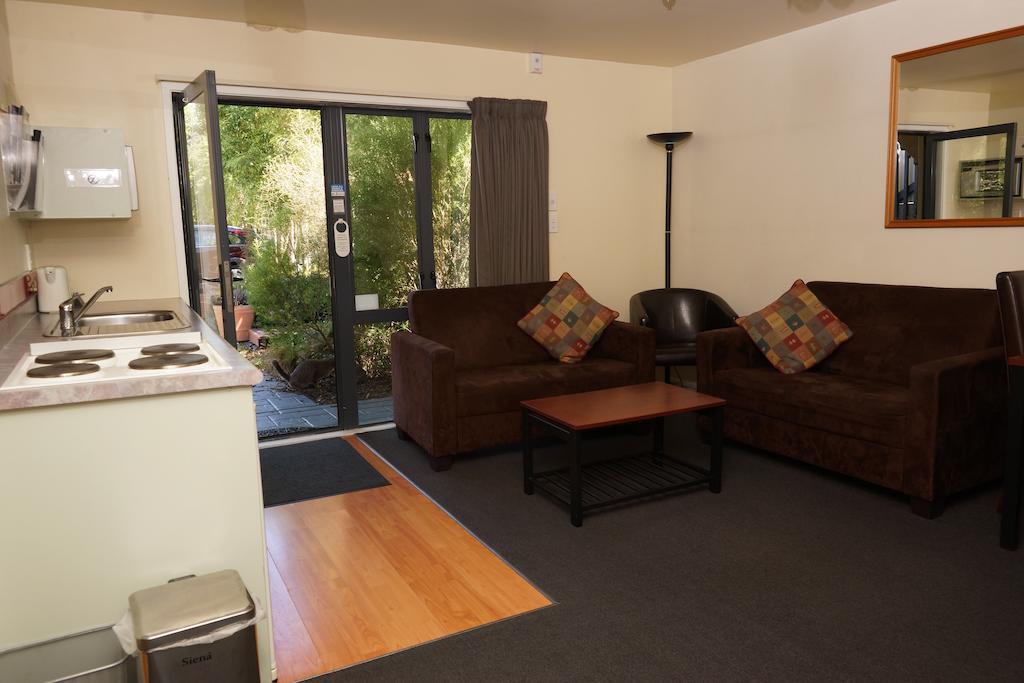 Sherborne Motor Lodge Christchurch Buitenkant foto