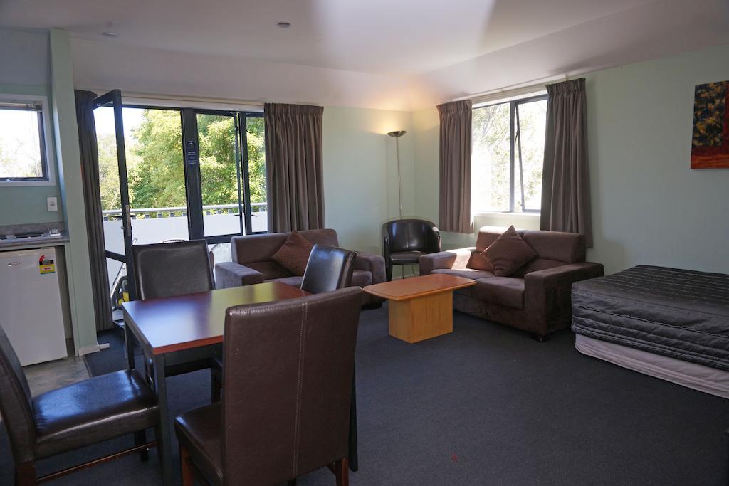Sherborne Motor Lodge Christchurch Buitenkant foto